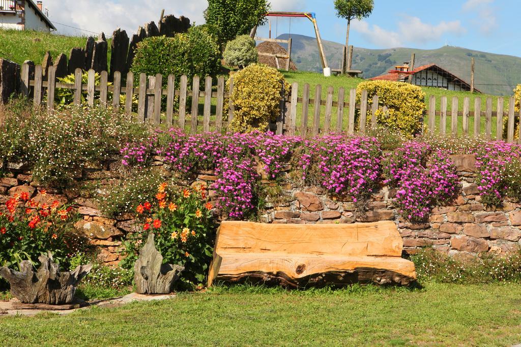 Casa Rural Gananea Zuaztoy de Azpilcueta Extérieur photo