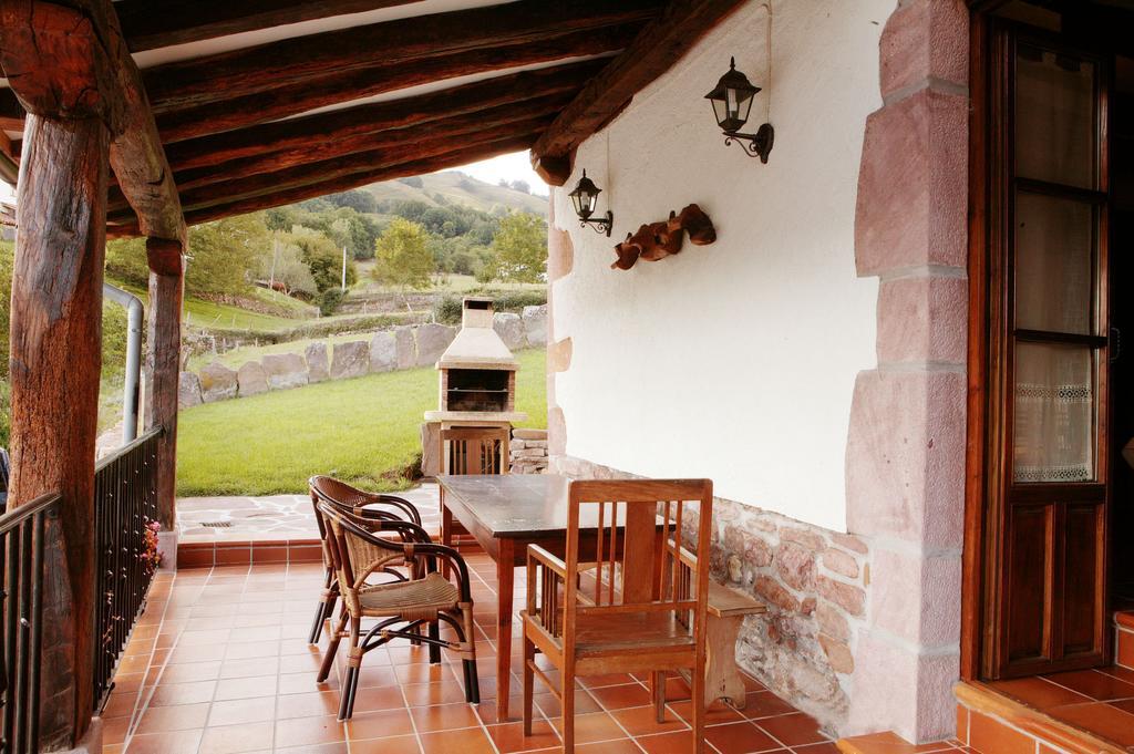 Casa Rural Gananea Zuaztoy de Azpilcueta Extérieur photo